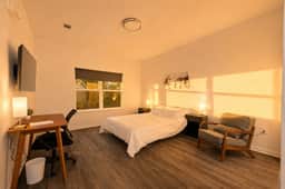 Unit 8 - Silver Comet Motel - Image 5