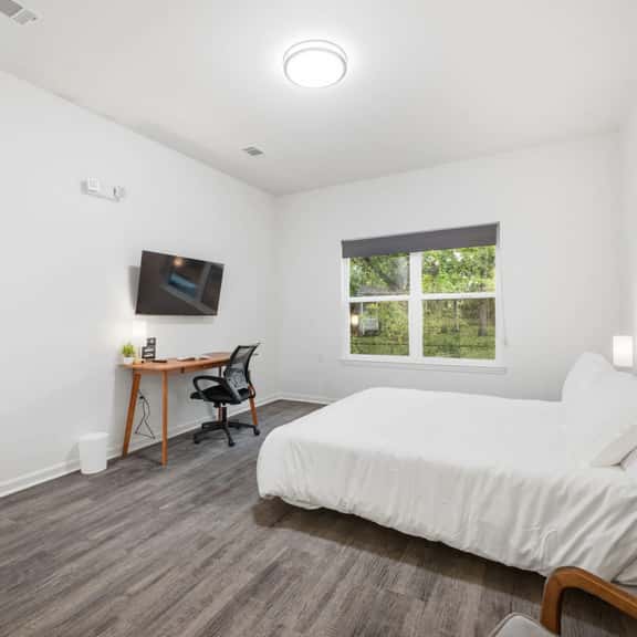 Unit 11 - Silver Comet Motel - Image 1