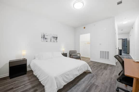 Unit 11 - Silver Comet Motel - Image 4