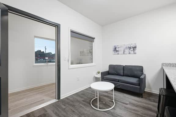 Unit 12 - Silver Comet Motel - Image 4