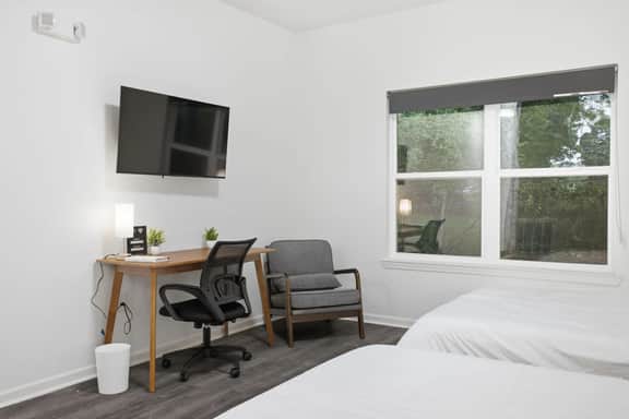 Unit 3 - Silver Comet Motel - Image 3